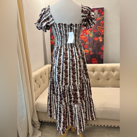 NWT O.P.T Daphne multi Floral Smocked Short Sleeve Maxi Dress L - Picture 5 of 11